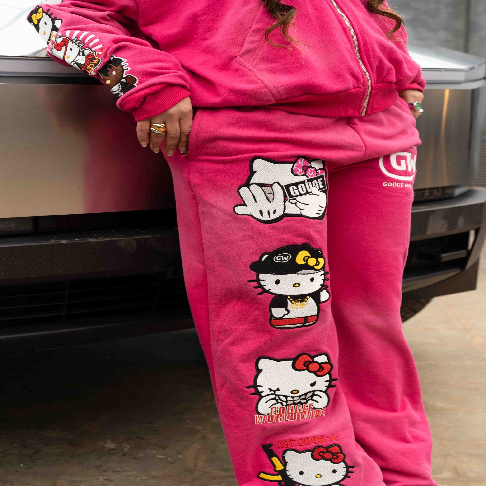 HK3 SWEATS PINK