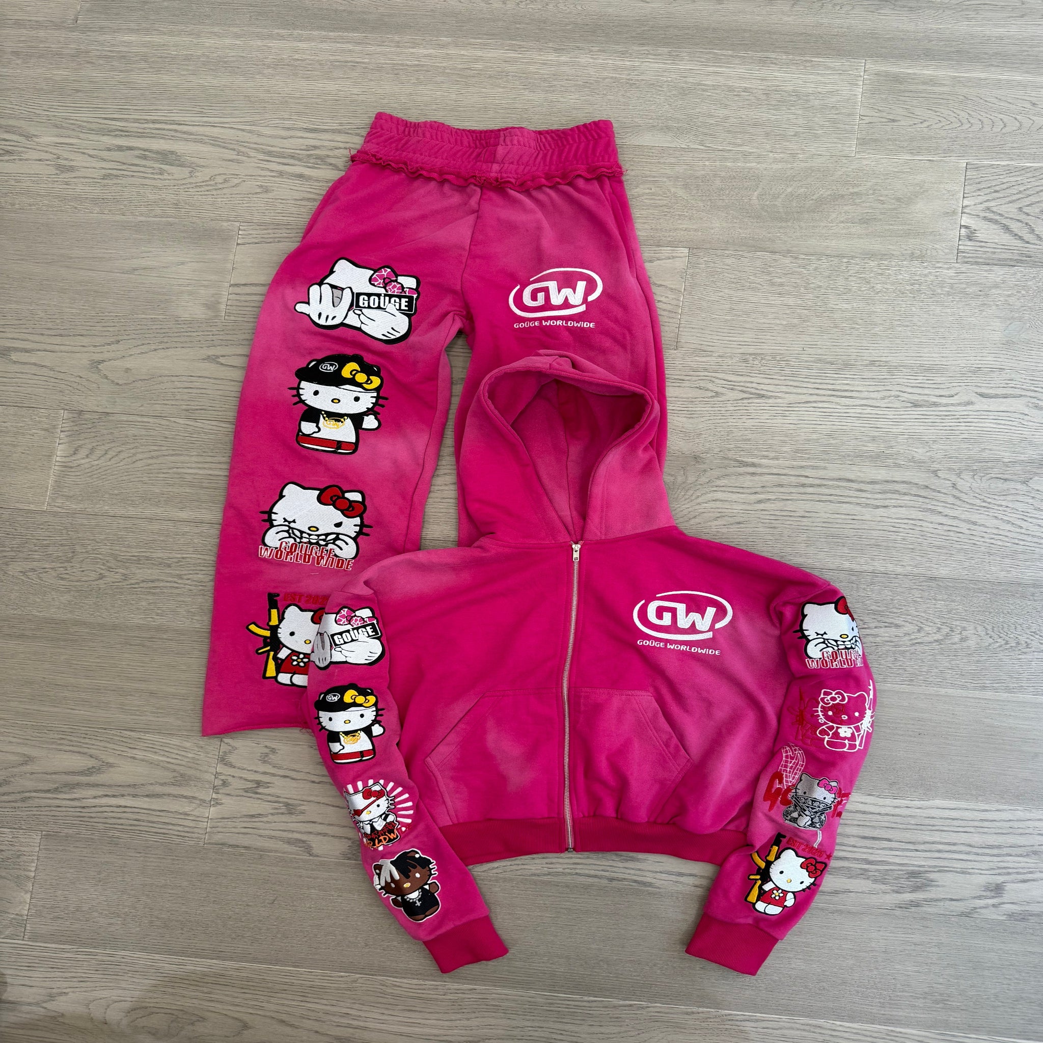 HK3 SWEATSUIT PINK